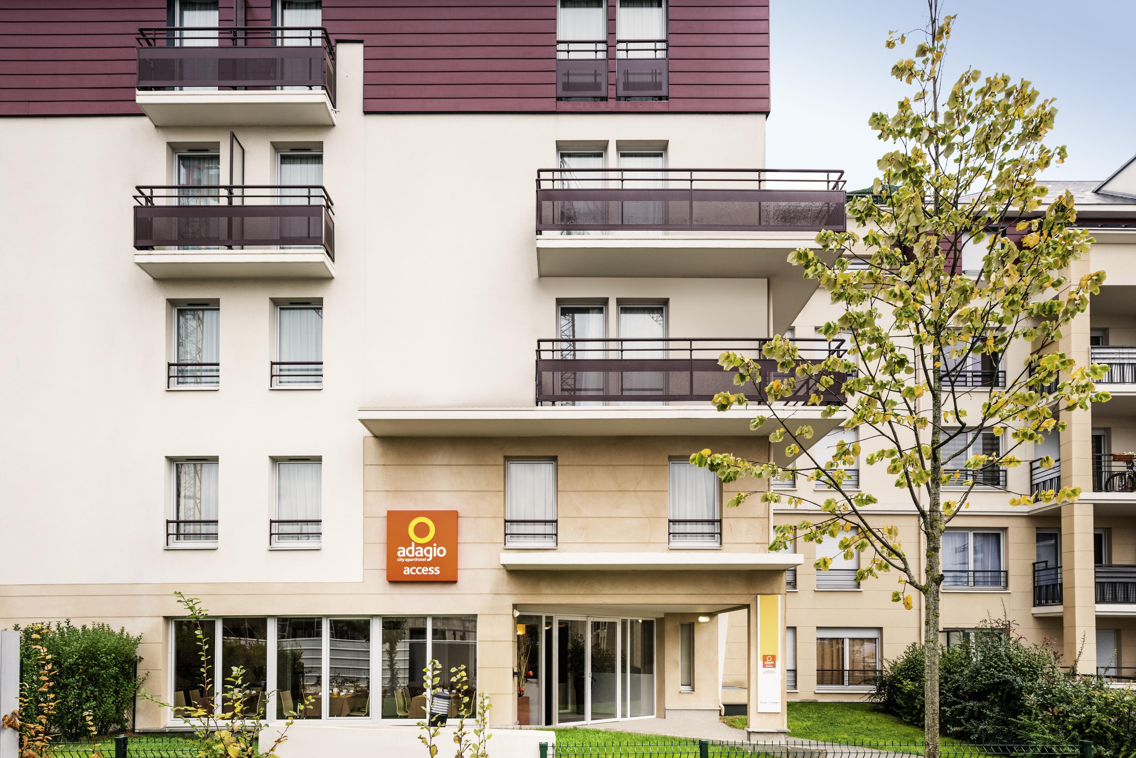 Aparthotel Adagio Access Carrieres Sous Poissy Zewnętrze zdjęcie